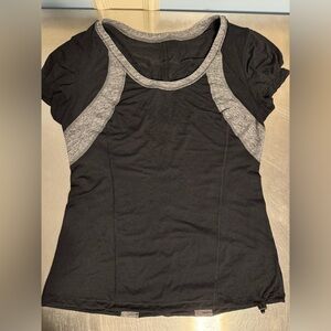 Lululemon Run Revitalize Tech Short Sleeve top US10